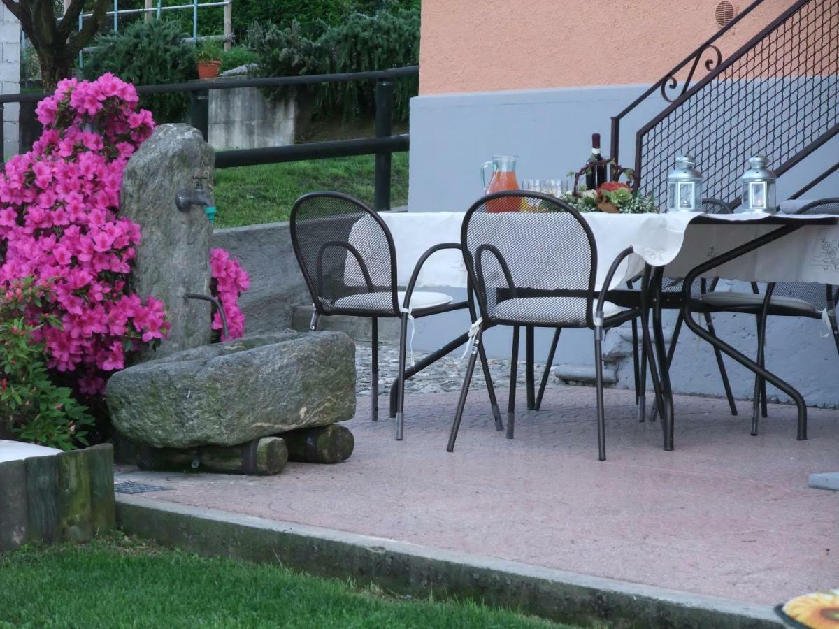 Azalea Di Gigliola Ziello - "Casa Azalea" Villa Cremia Buitenkant foto